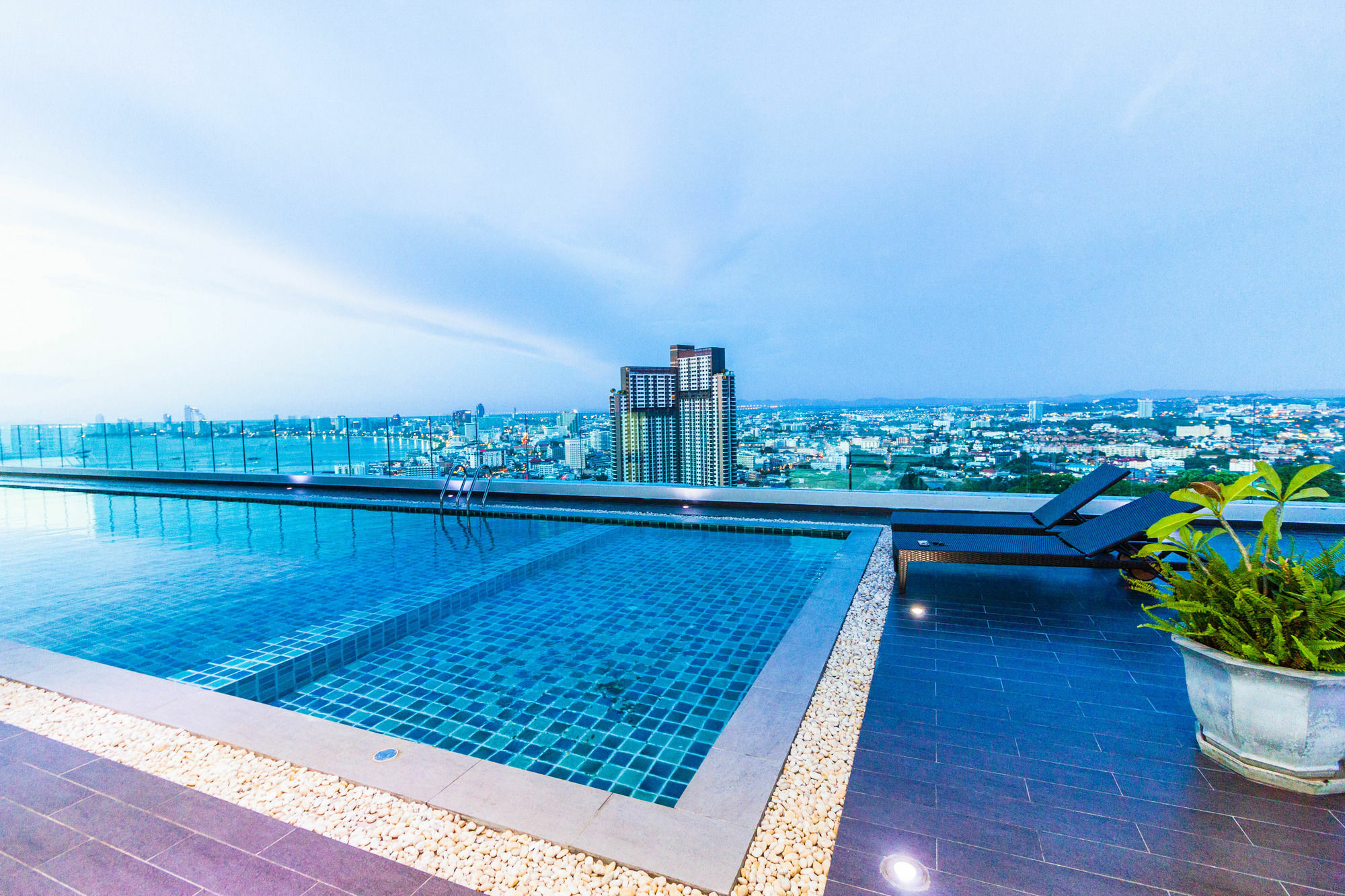 Vision Pratumnak By Pattaya Sunny Rentals Dış mekan fotoğraf